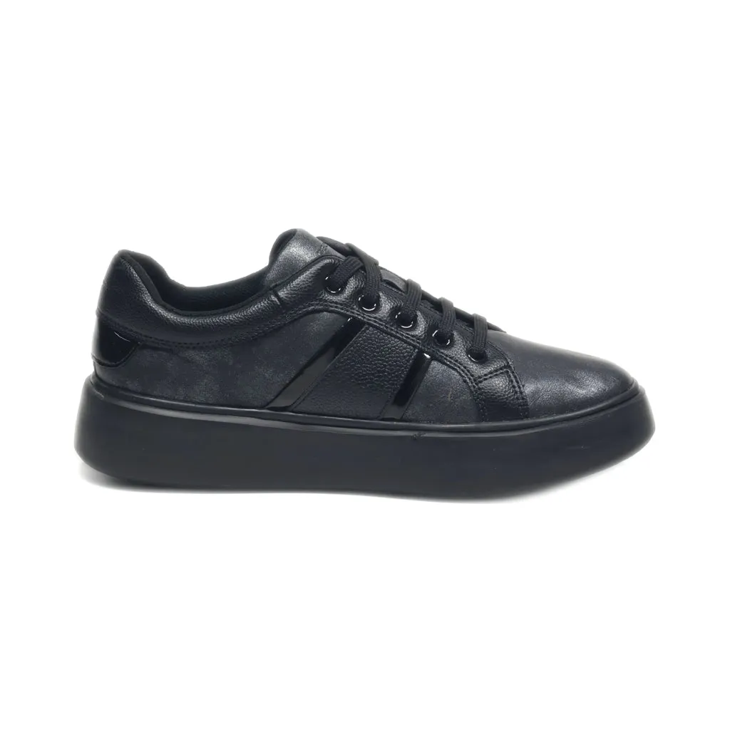 Geox Trainers & Sneakers Leather Black Colour For Women