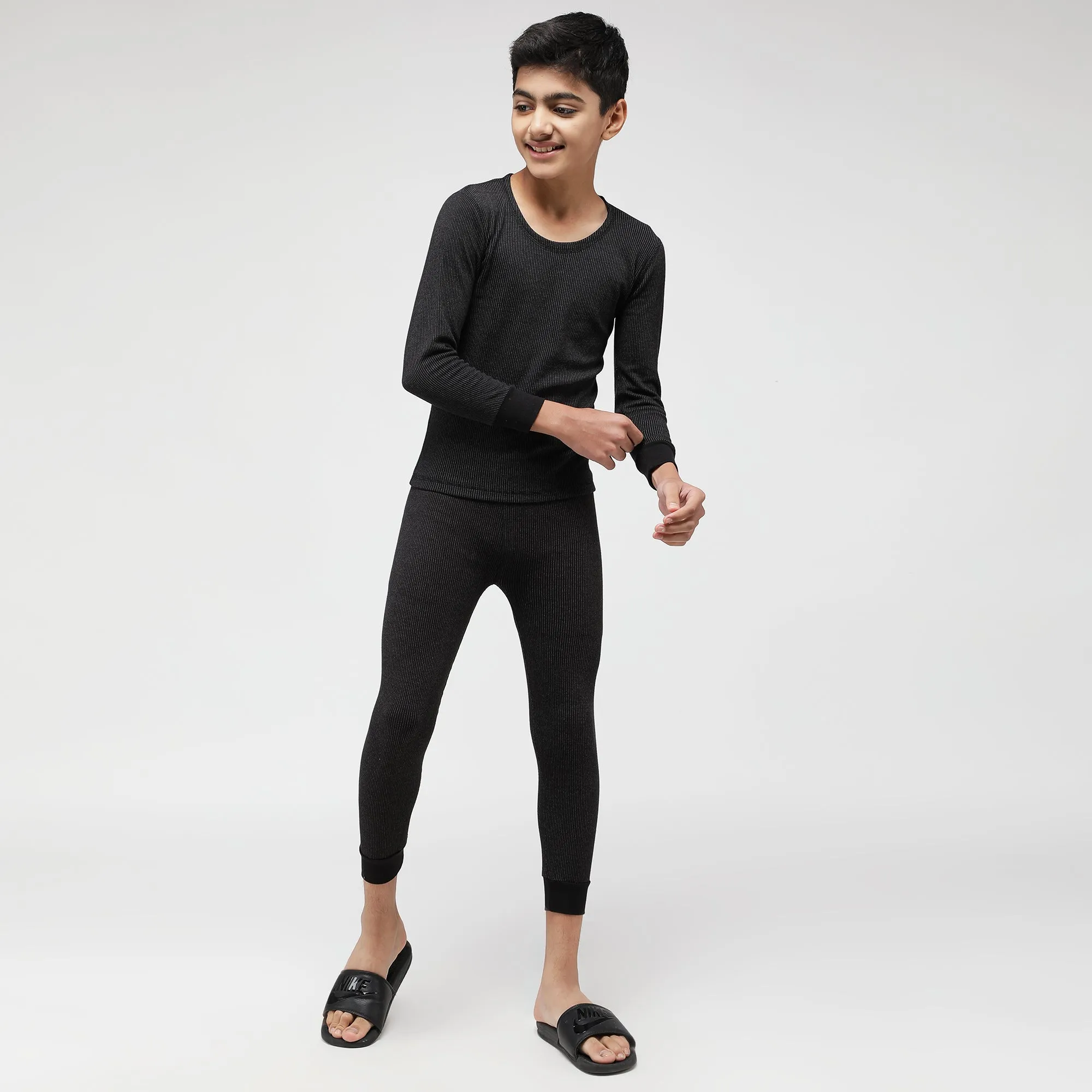 Macho Sporto Boys Thermal set - Black