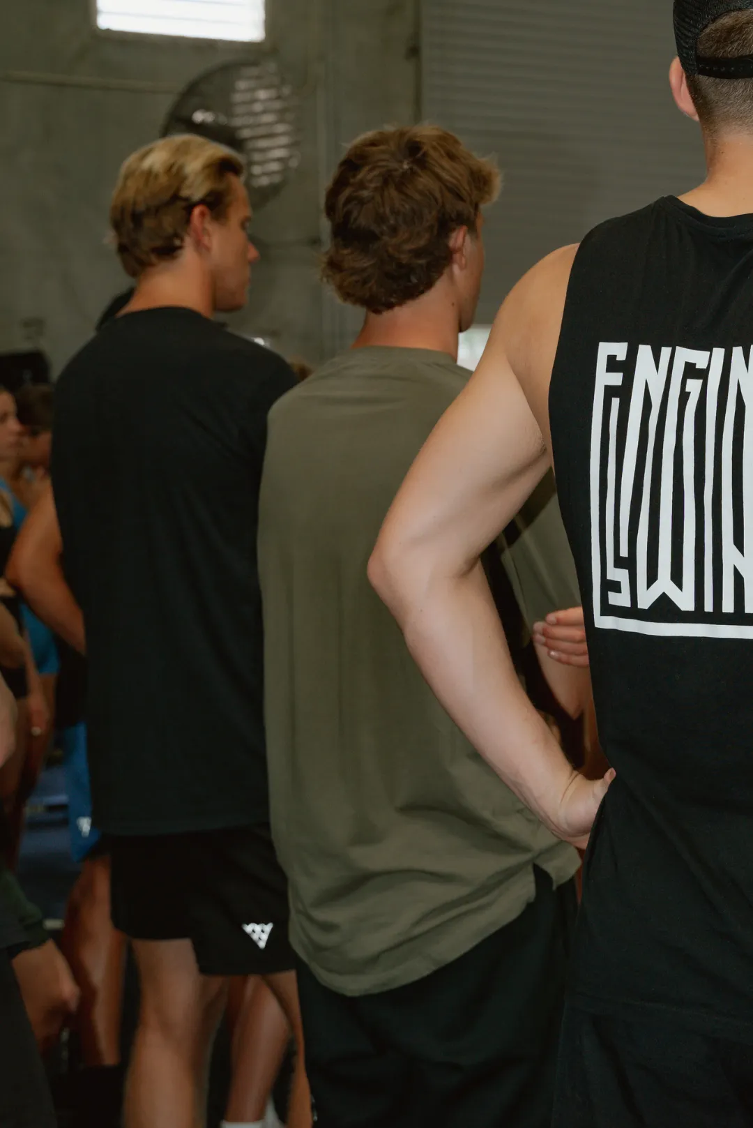Mens Classic Performance Tee