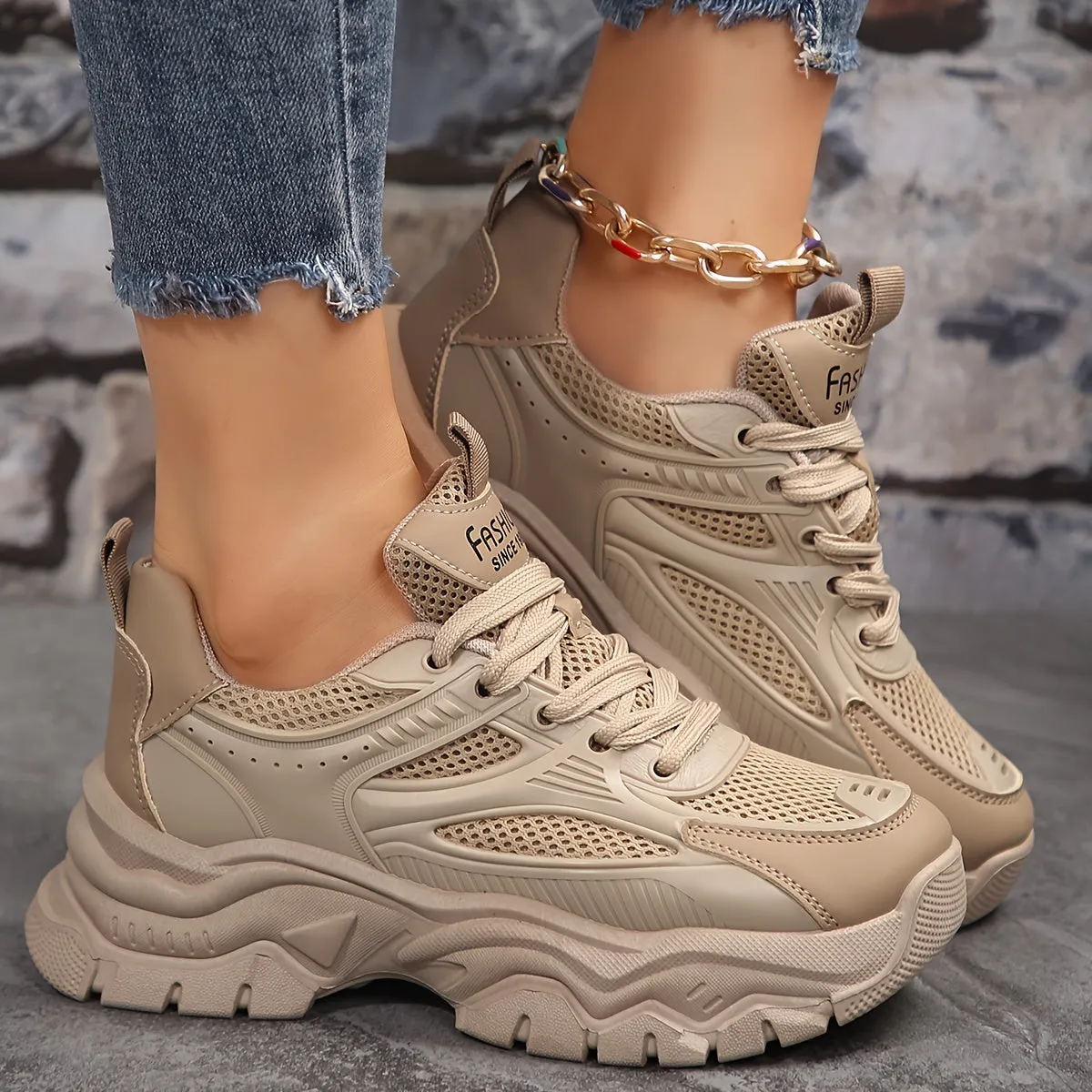 Stylish Women's Mesh Chunky Sneakers - Breathable, Lightweight, Low-Top Design for Running, Sports, Casual Outdoor Walking, Trainers with Arch Support and Cushioned Insoles for Ultimate Comfort
