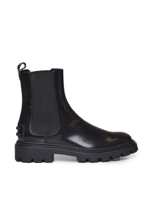 Woman Black Boots for Sophisticated Style