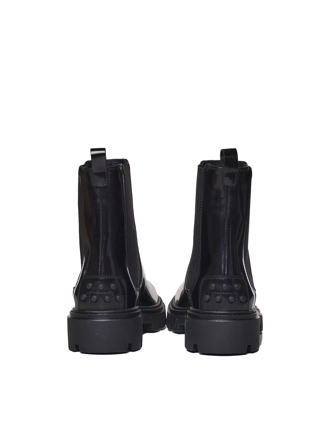 Woman Black Boots for Sophisticated Style